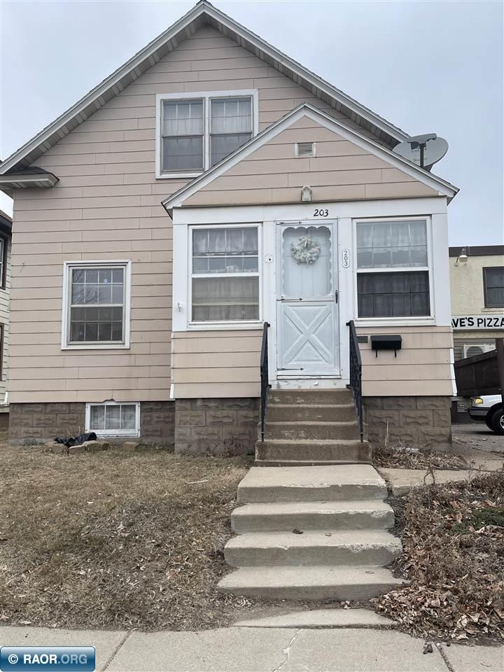 203 3rd Street S