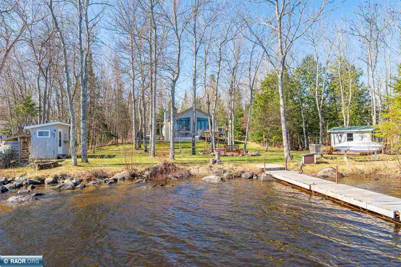 4452 Moccasin Point Rd