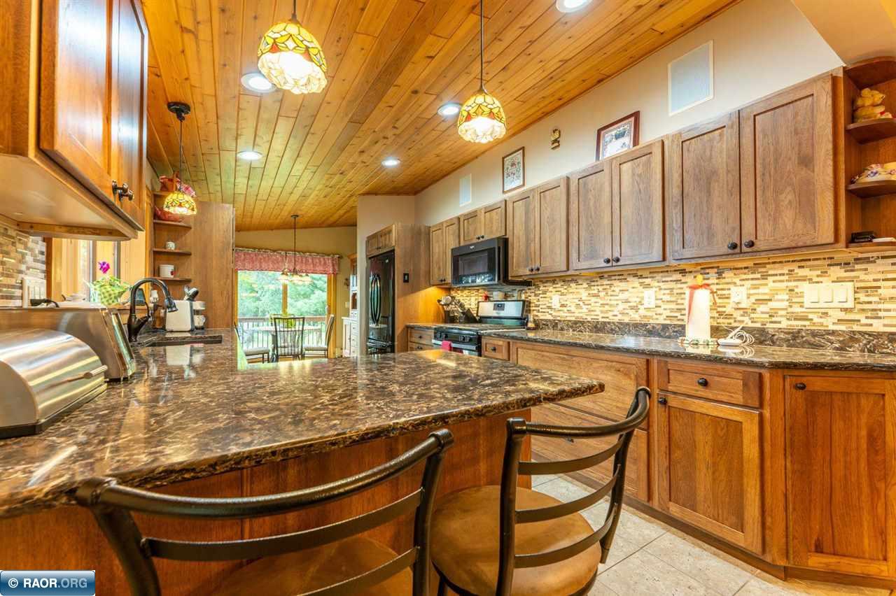8947 Wakemup Village E