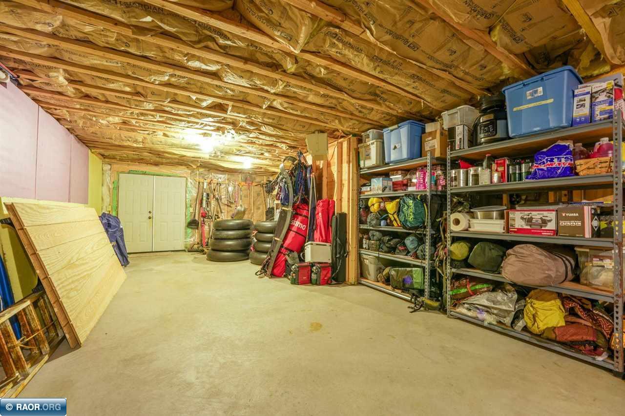 95822 Pine Island