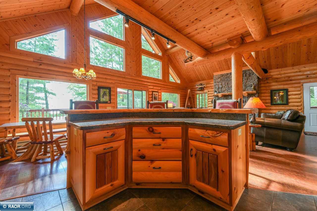 95822 Pine Island