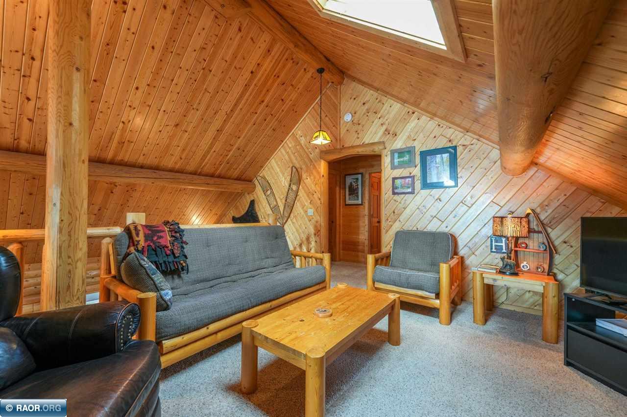 95822 Pine Island