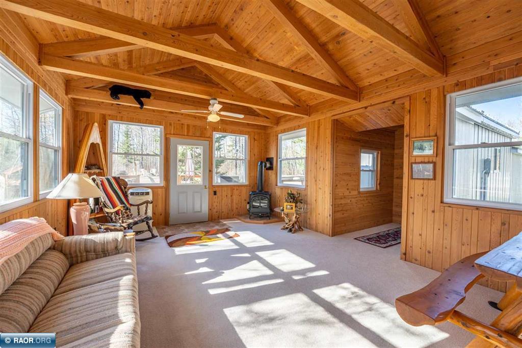 1317 N Highway 21