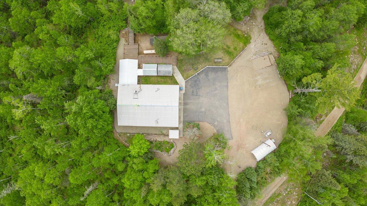 1317 N Highway 21