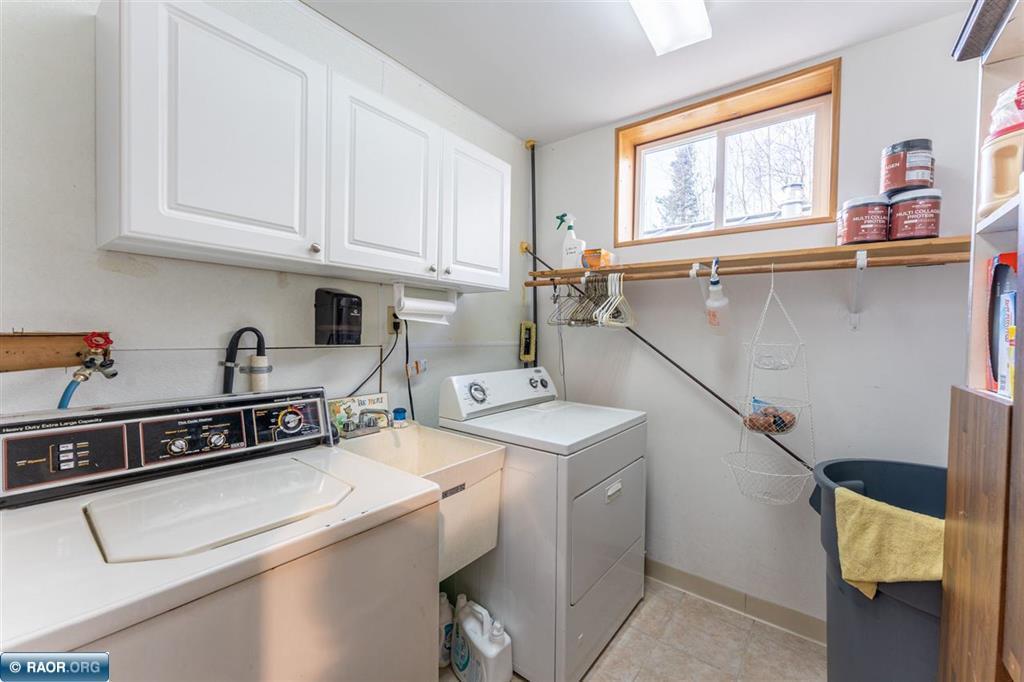 1317 N Highway 21
