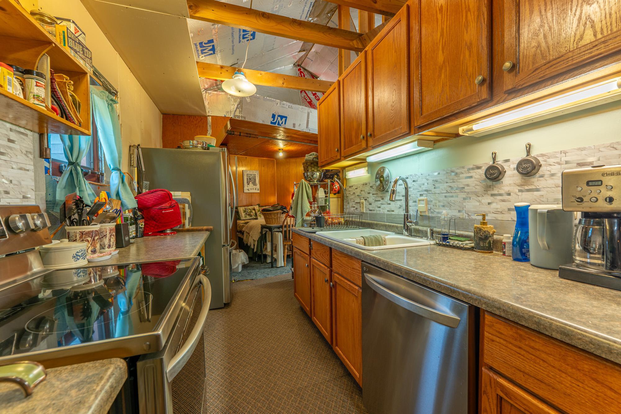 3382 Breezy Point Road