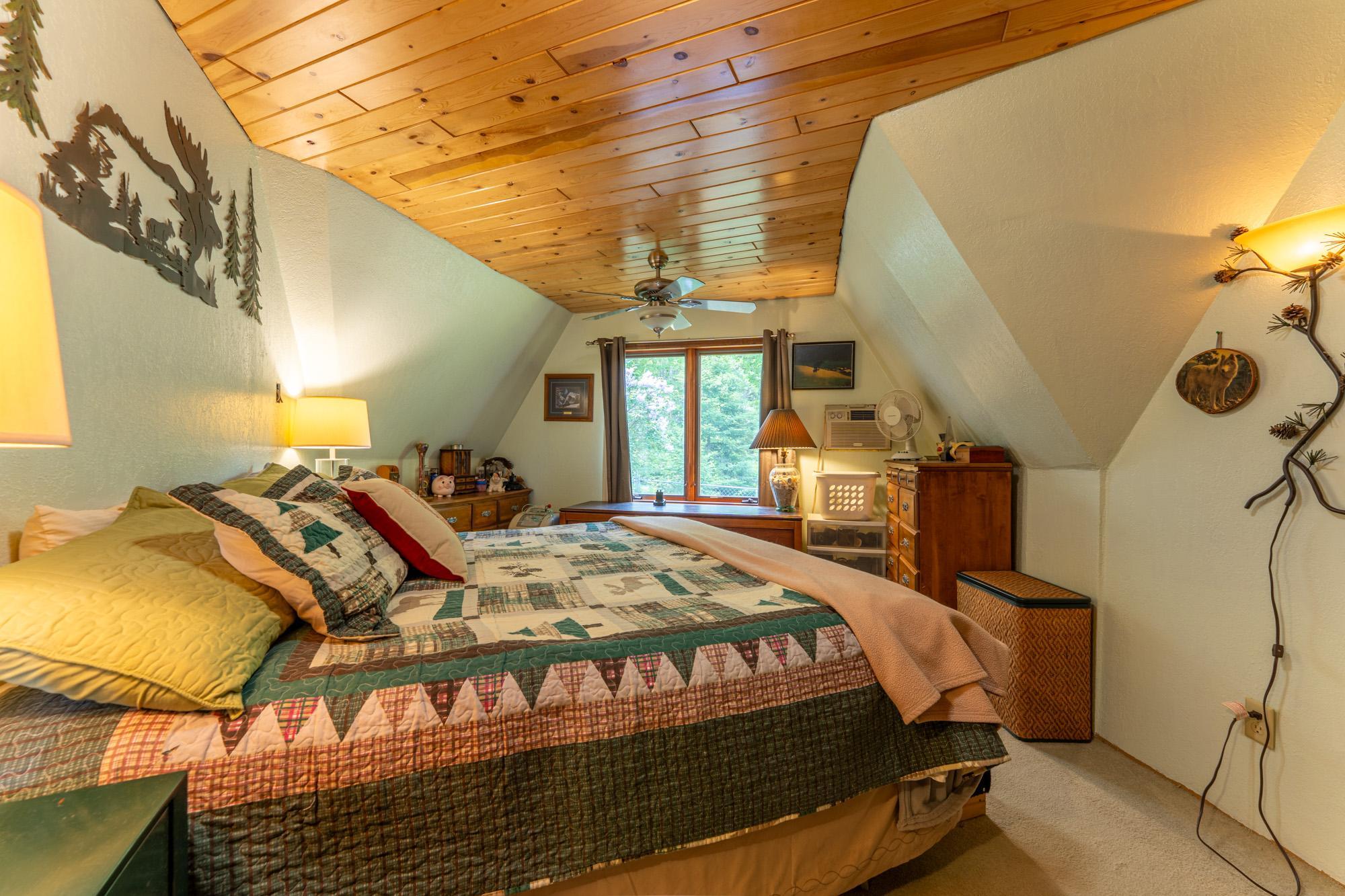 3382 Breezy Point Road