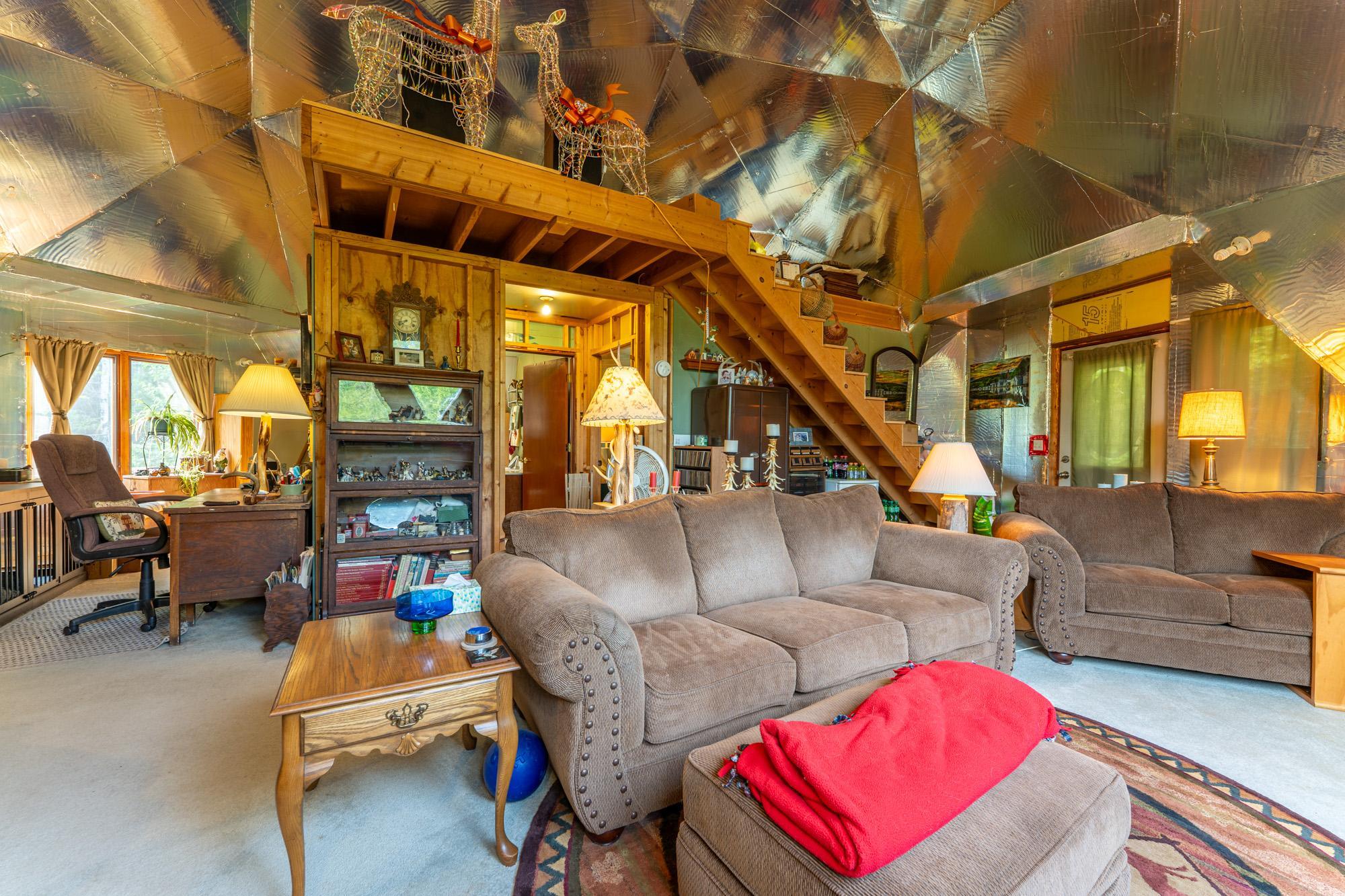 3382 Breezy Point Road