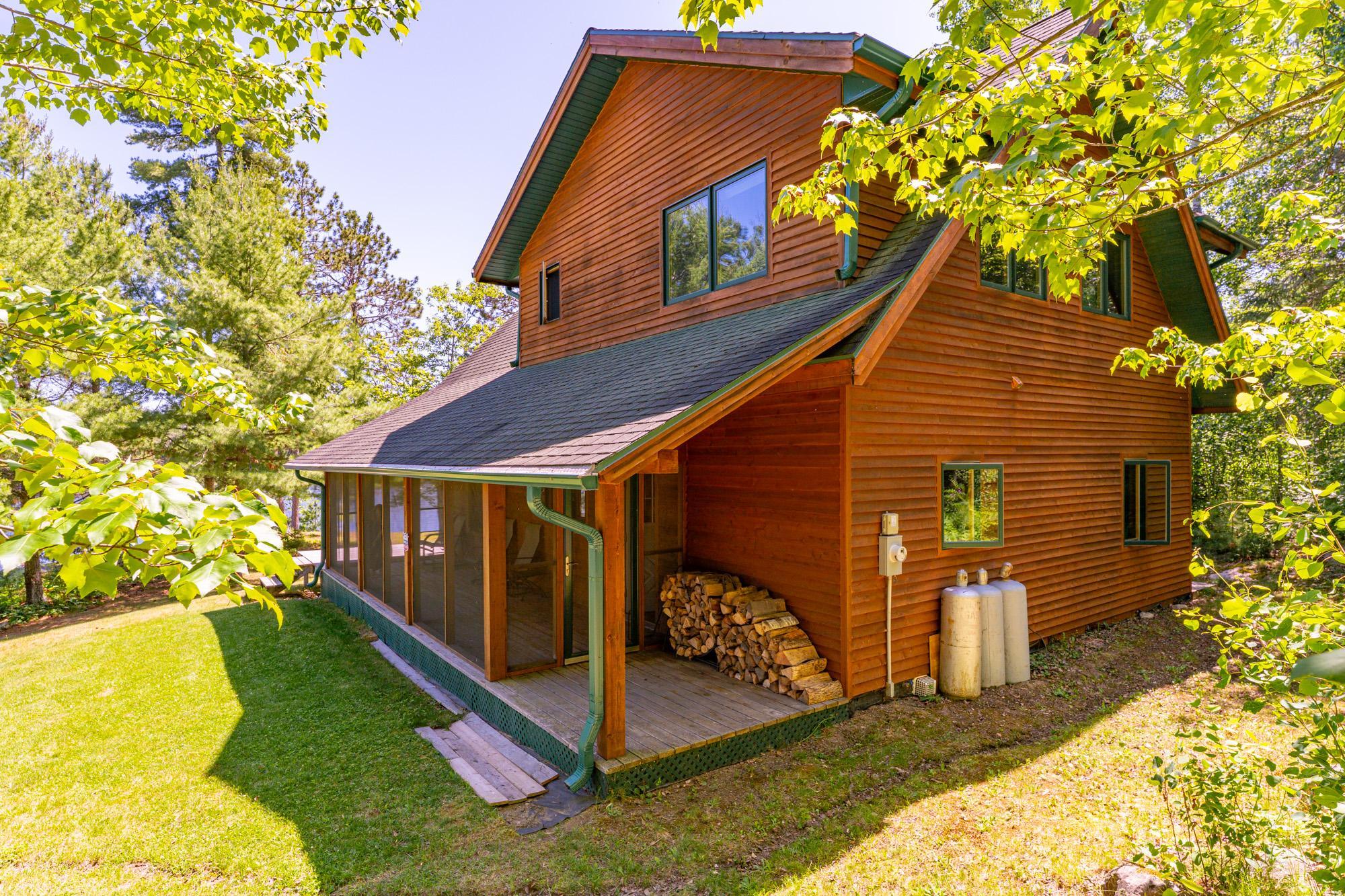 95146 Grassy Point Unit: S