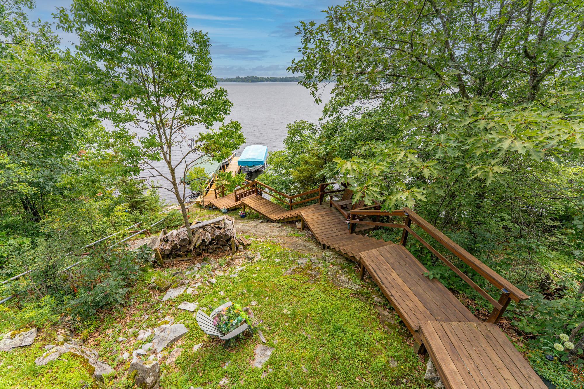 95608 Pine Island