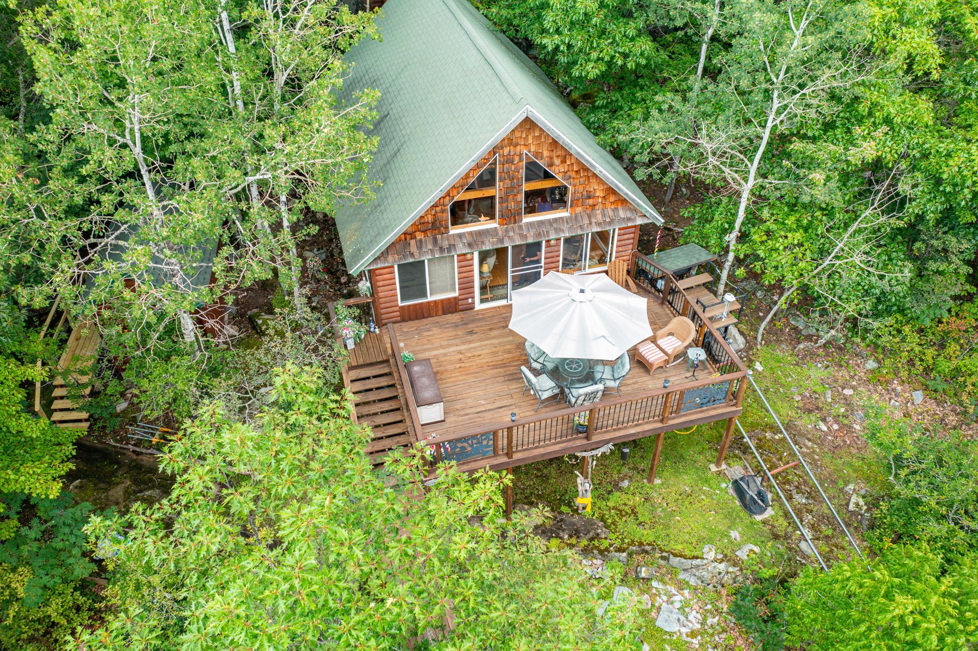 95608 Pine Island