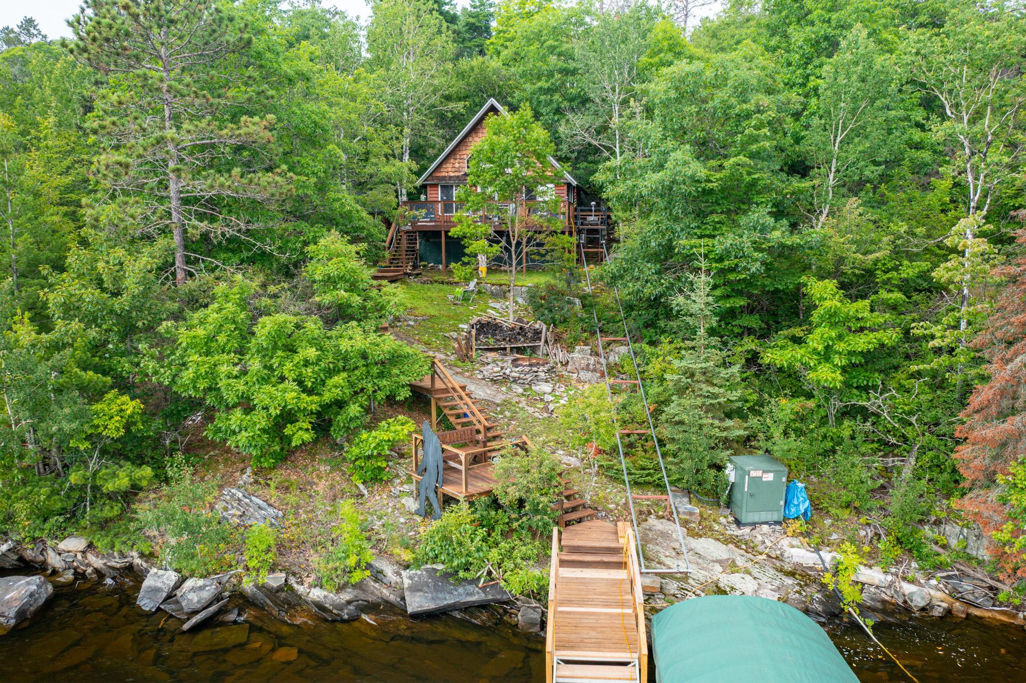 95608 Pine Island