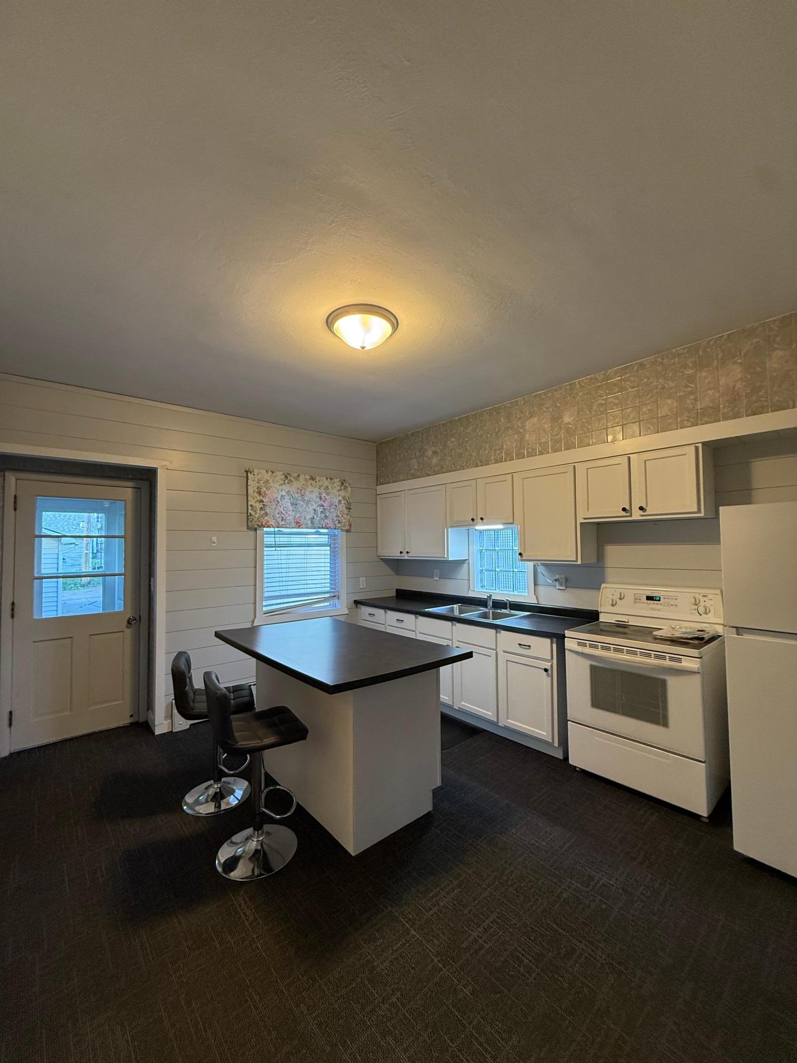 203 3rd Street S