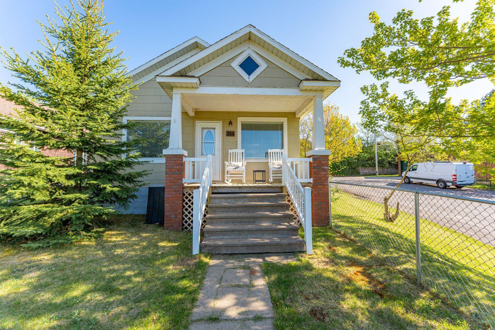 304 E James St Bypass