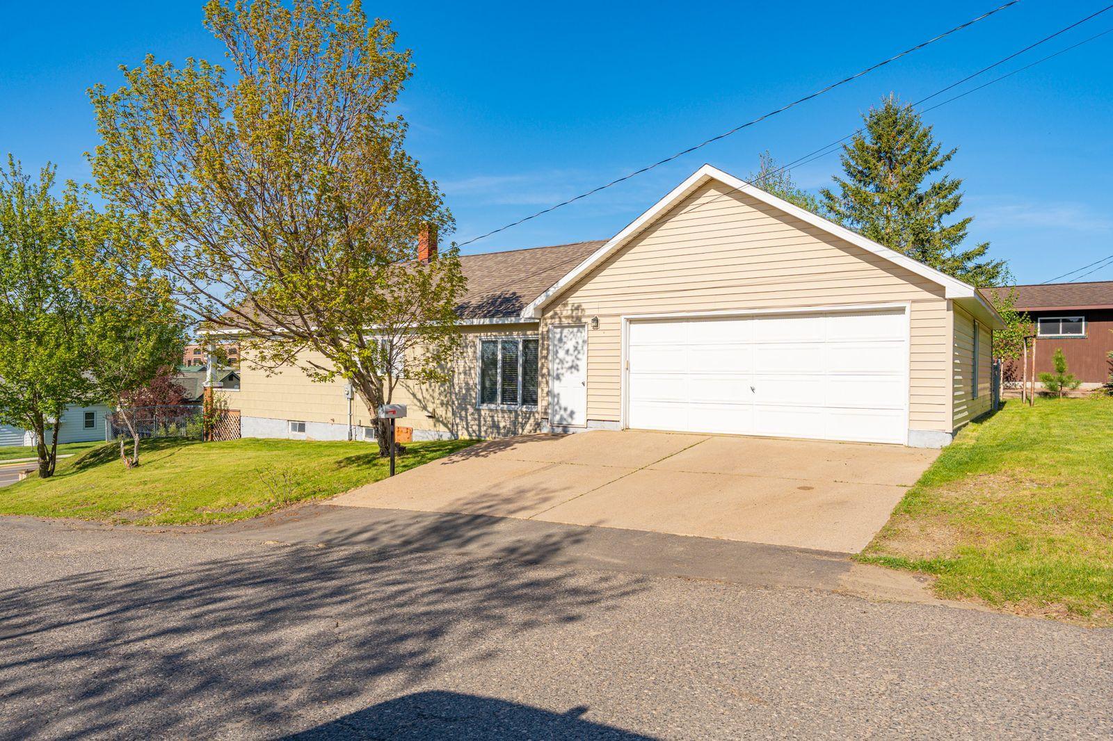 304 E James St Bypass