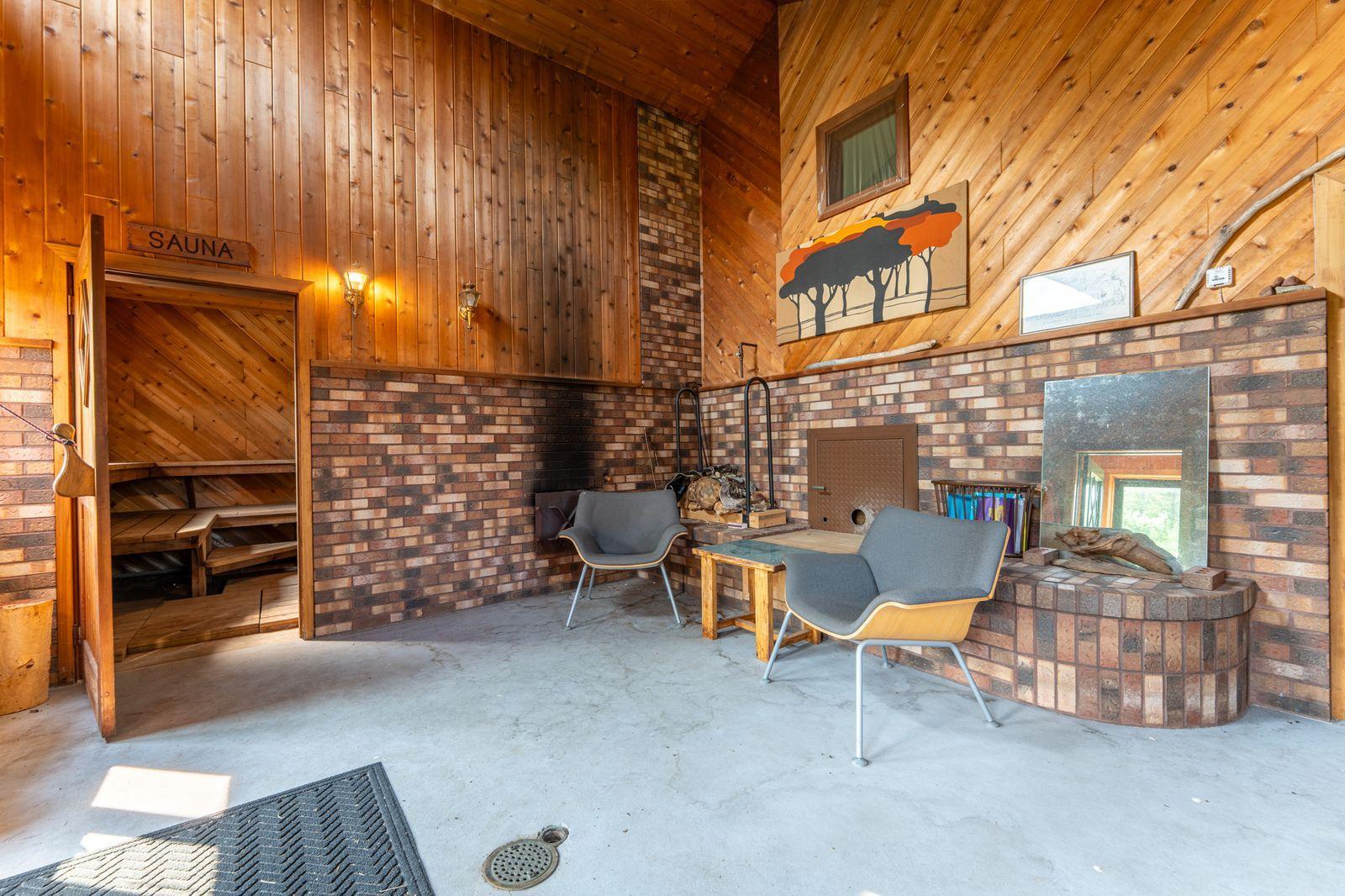 953 Kelly Trail