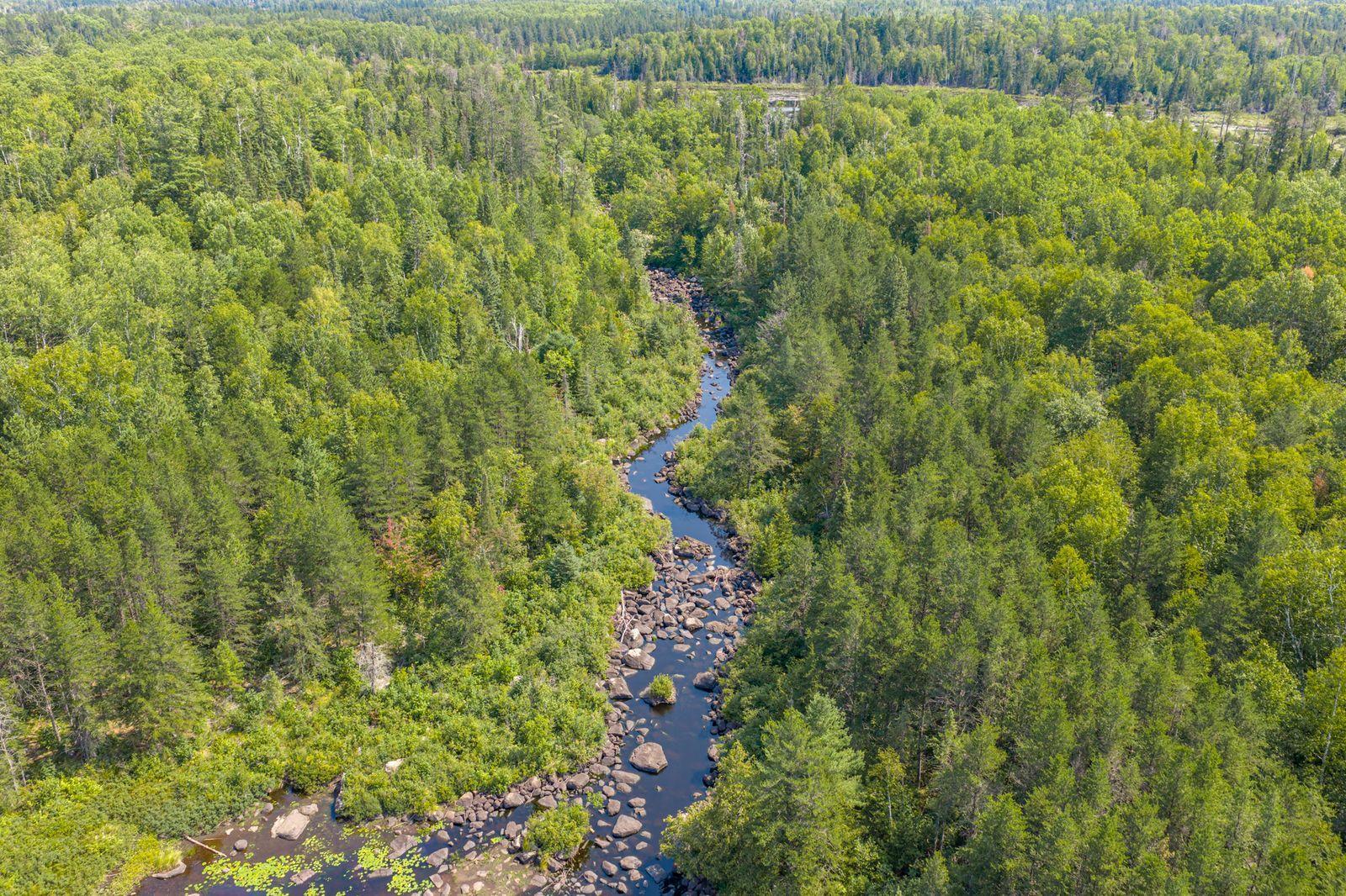 953 Kelly Trail