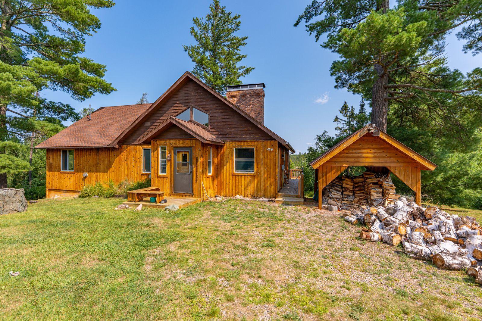 953 Kelly Trail