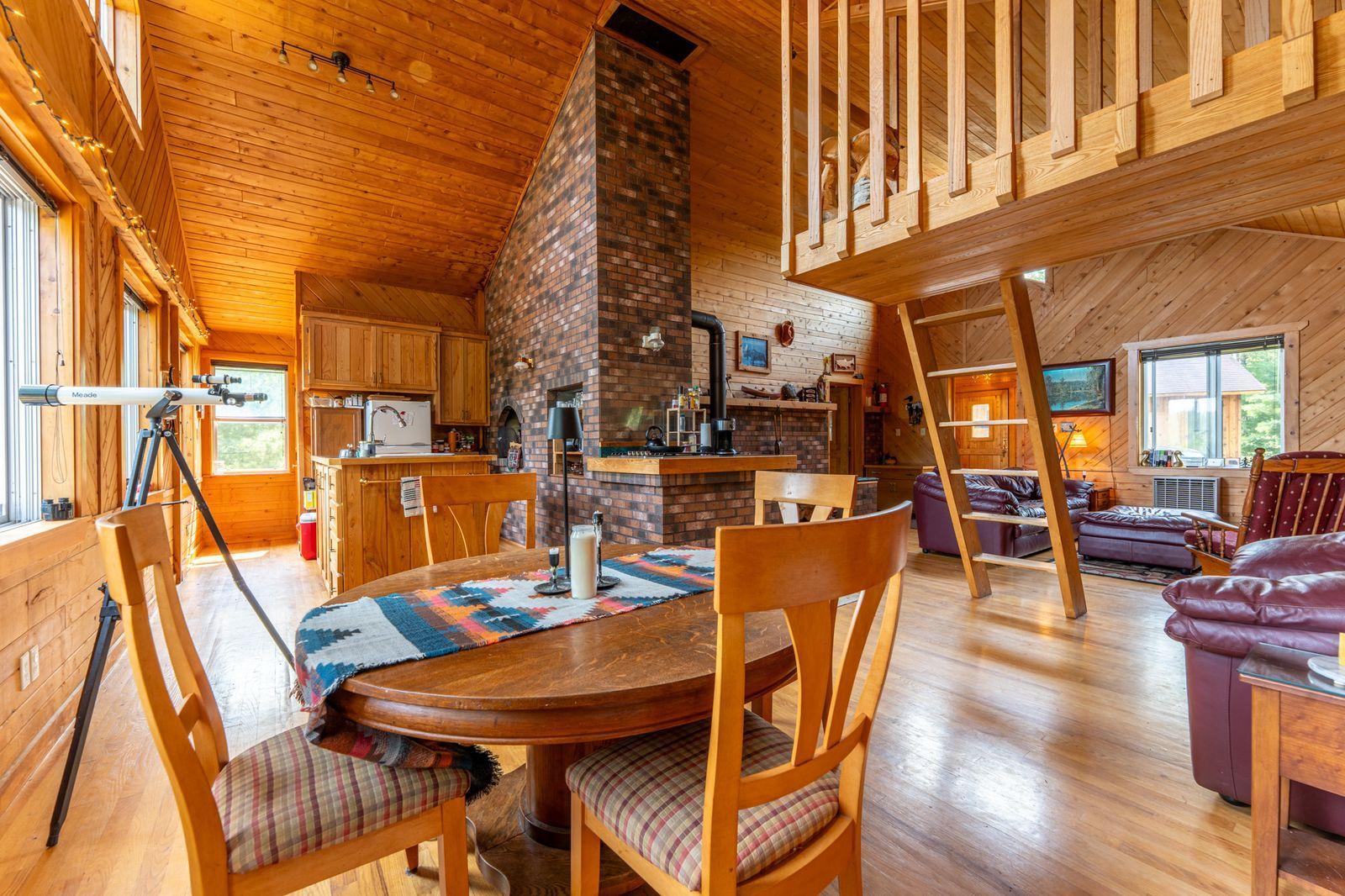 953 Kelly Trail