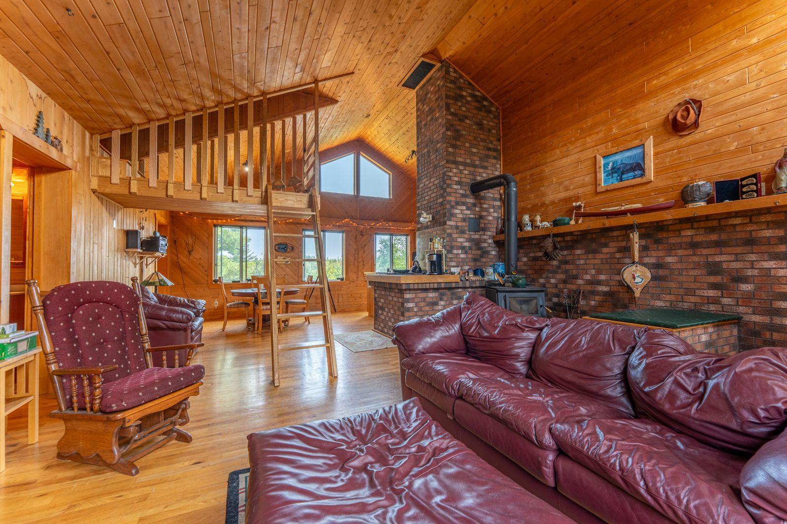 953 Kelly Trail