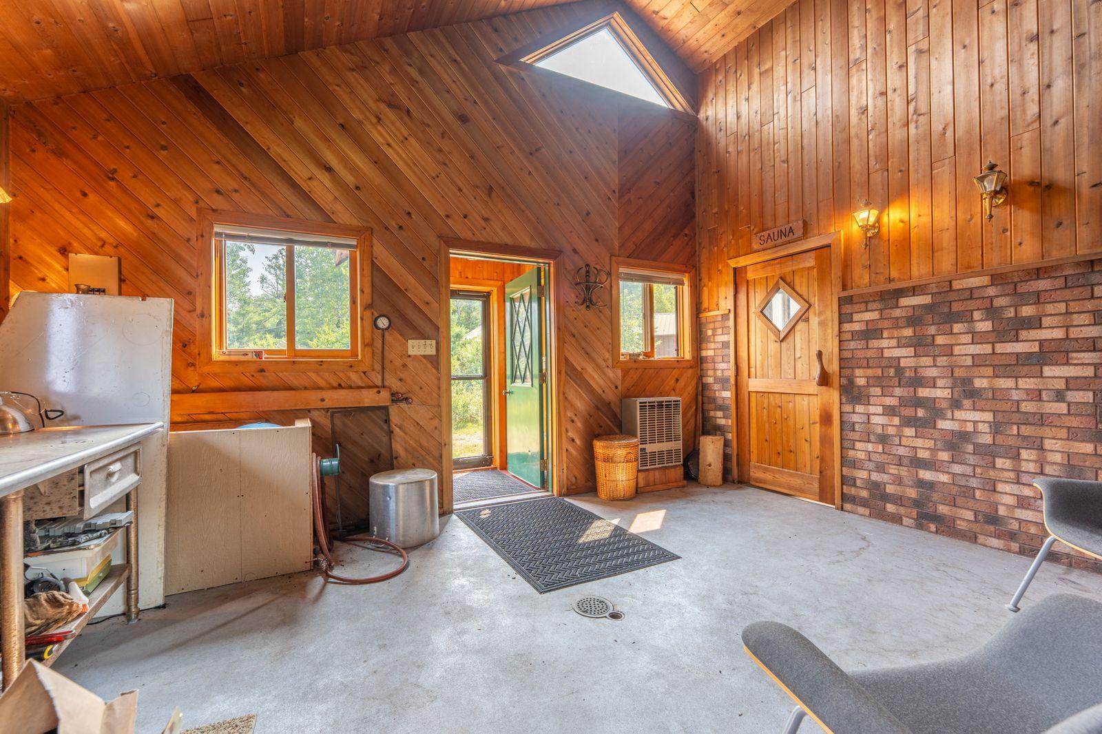 953 Kelly Trail