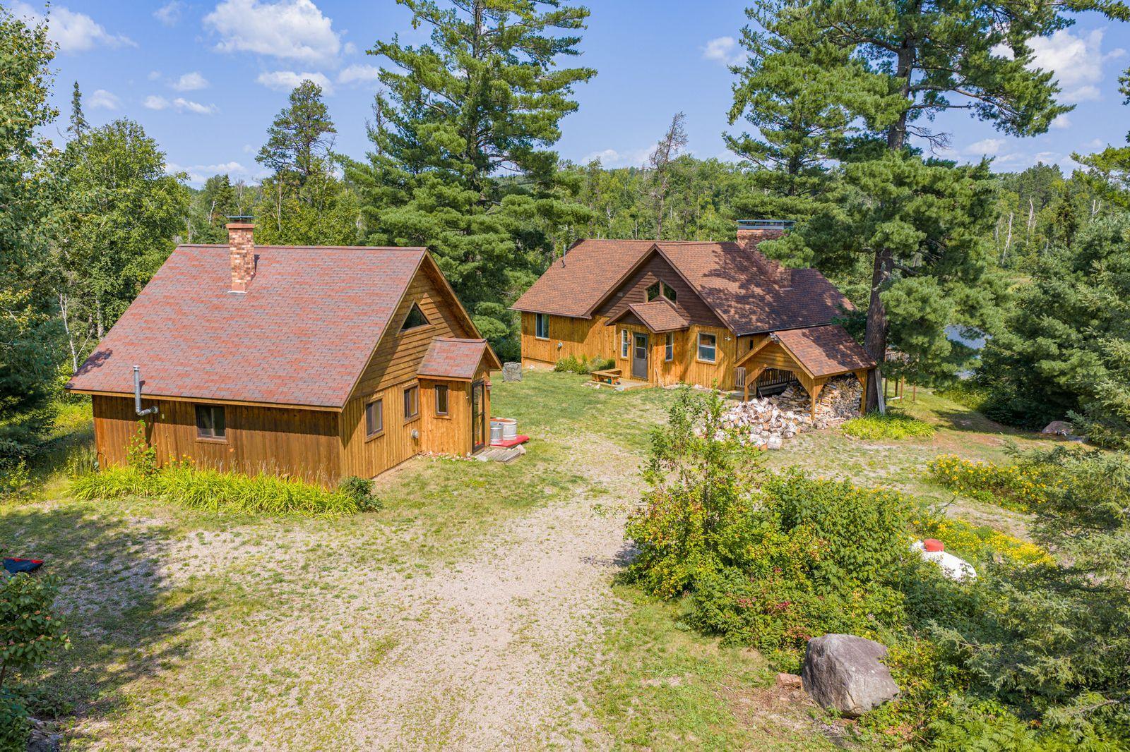 953 Kelly Trail