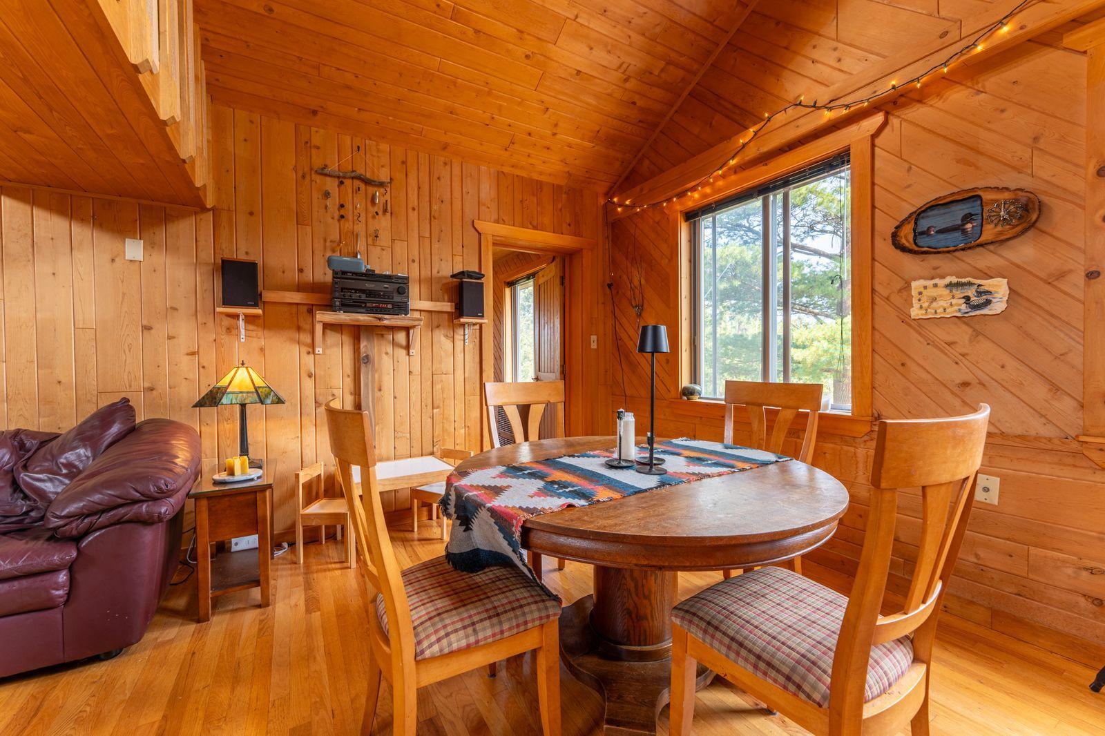 953 Kelly Trail