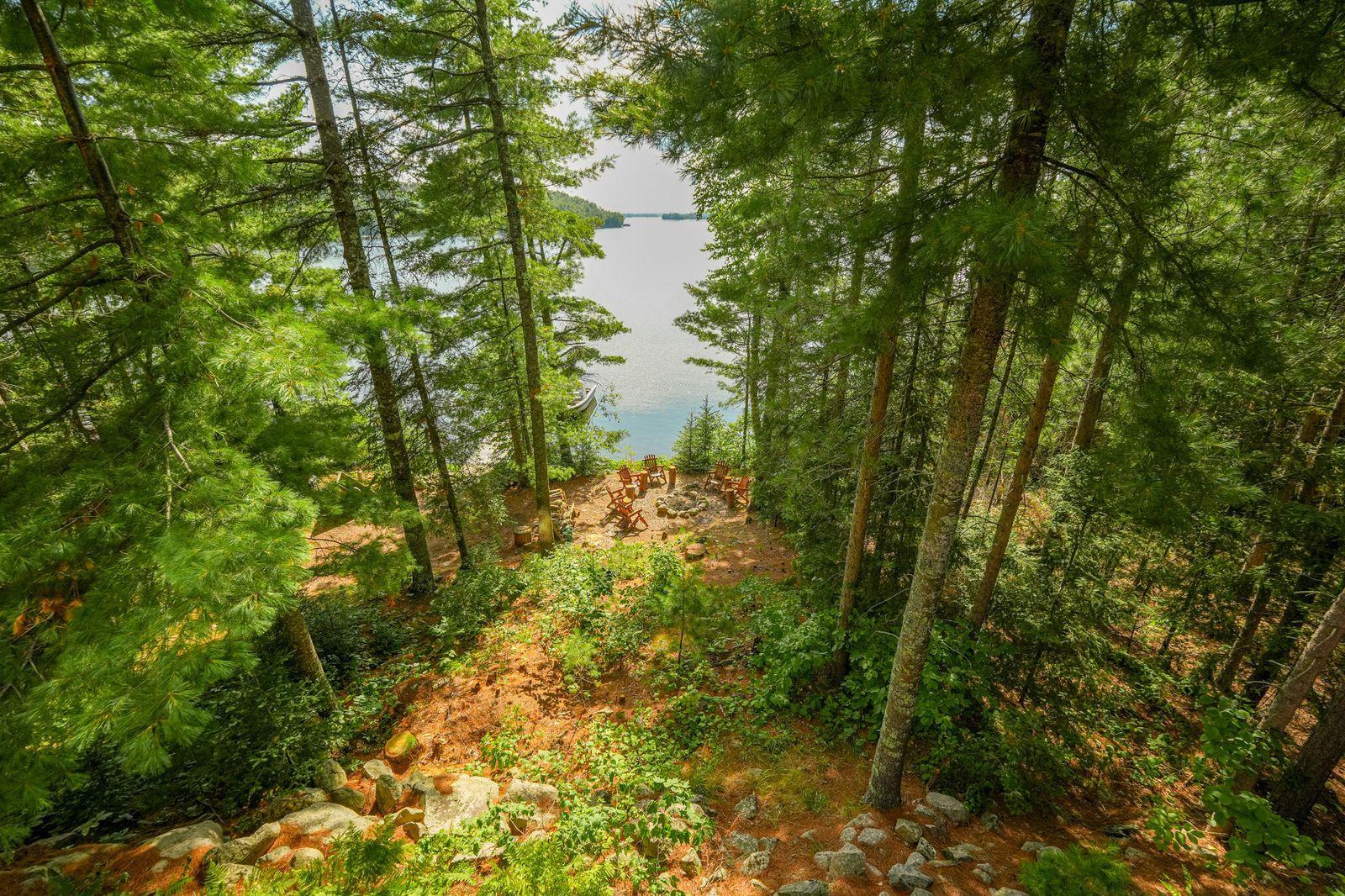 95822 Pine Island