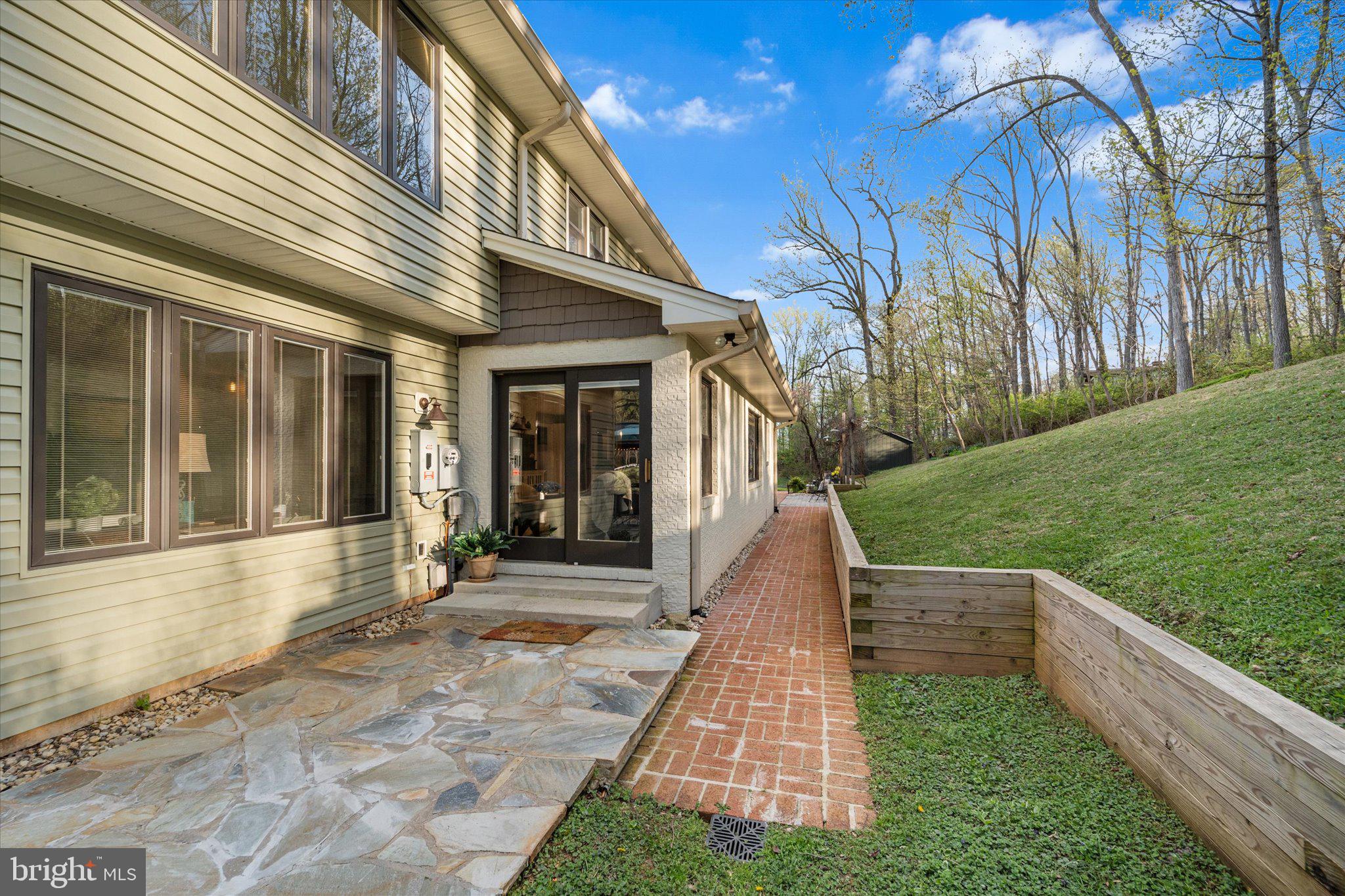 7360 BEAR WALLOW DRIVE