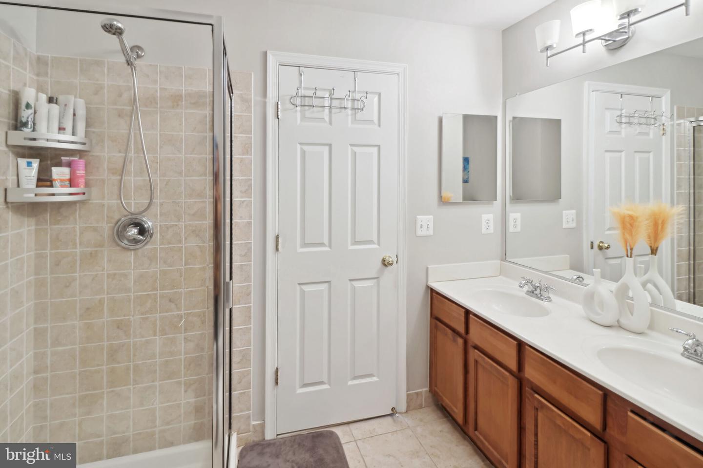 4461-A Beacon Grove Cir #703a