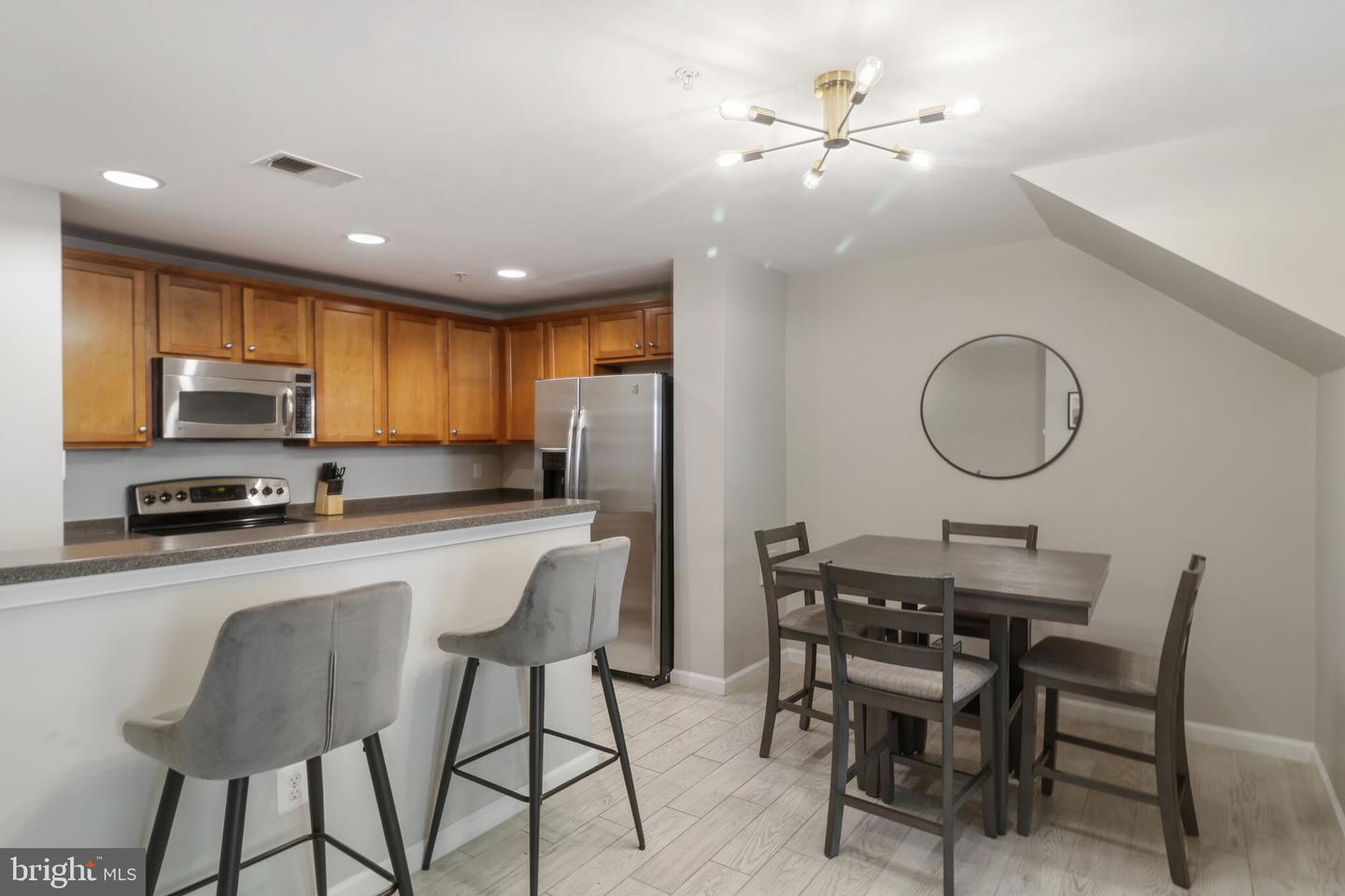 4461-A Beacon Grove Cir #703a
