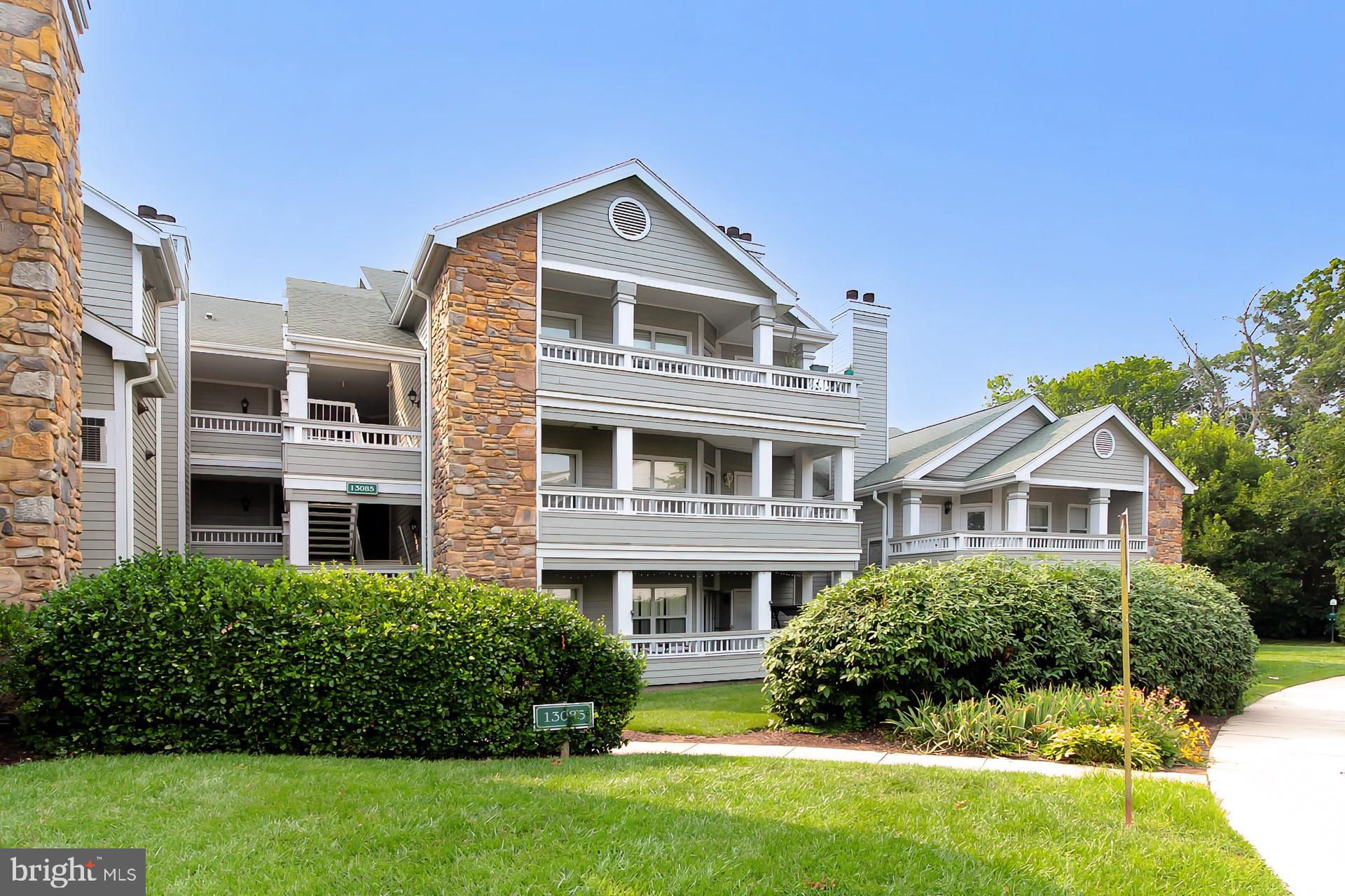 13085 Autumn Woods Way #305