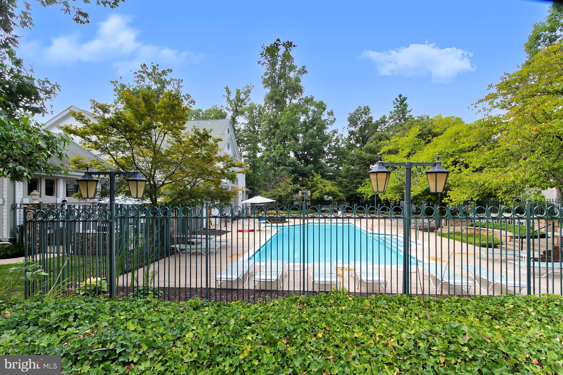 13085 Autumn Woods Way #305