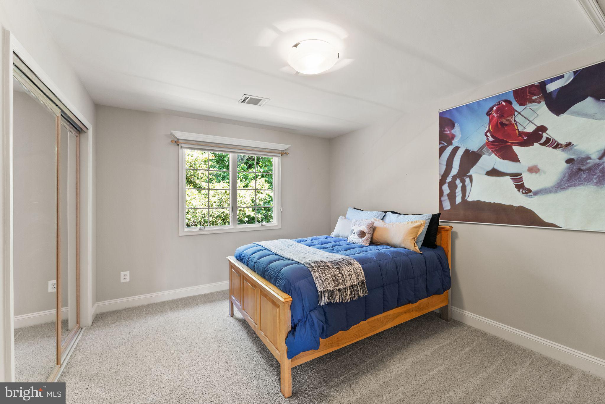 12794 Netherleigh Pl