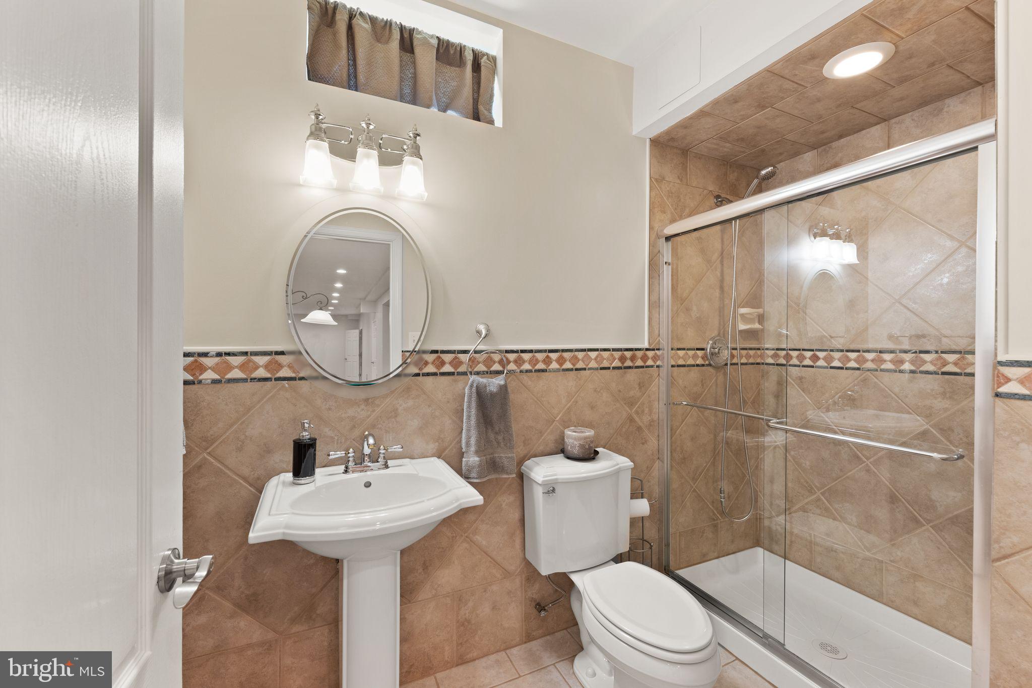 12794 Netherleigh Pl