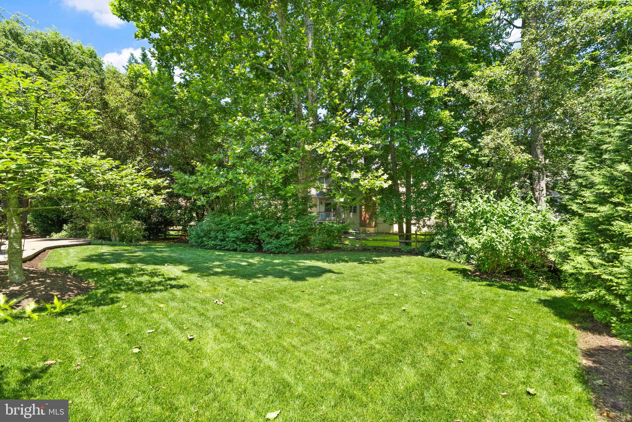 12794 Netherleigh Pl