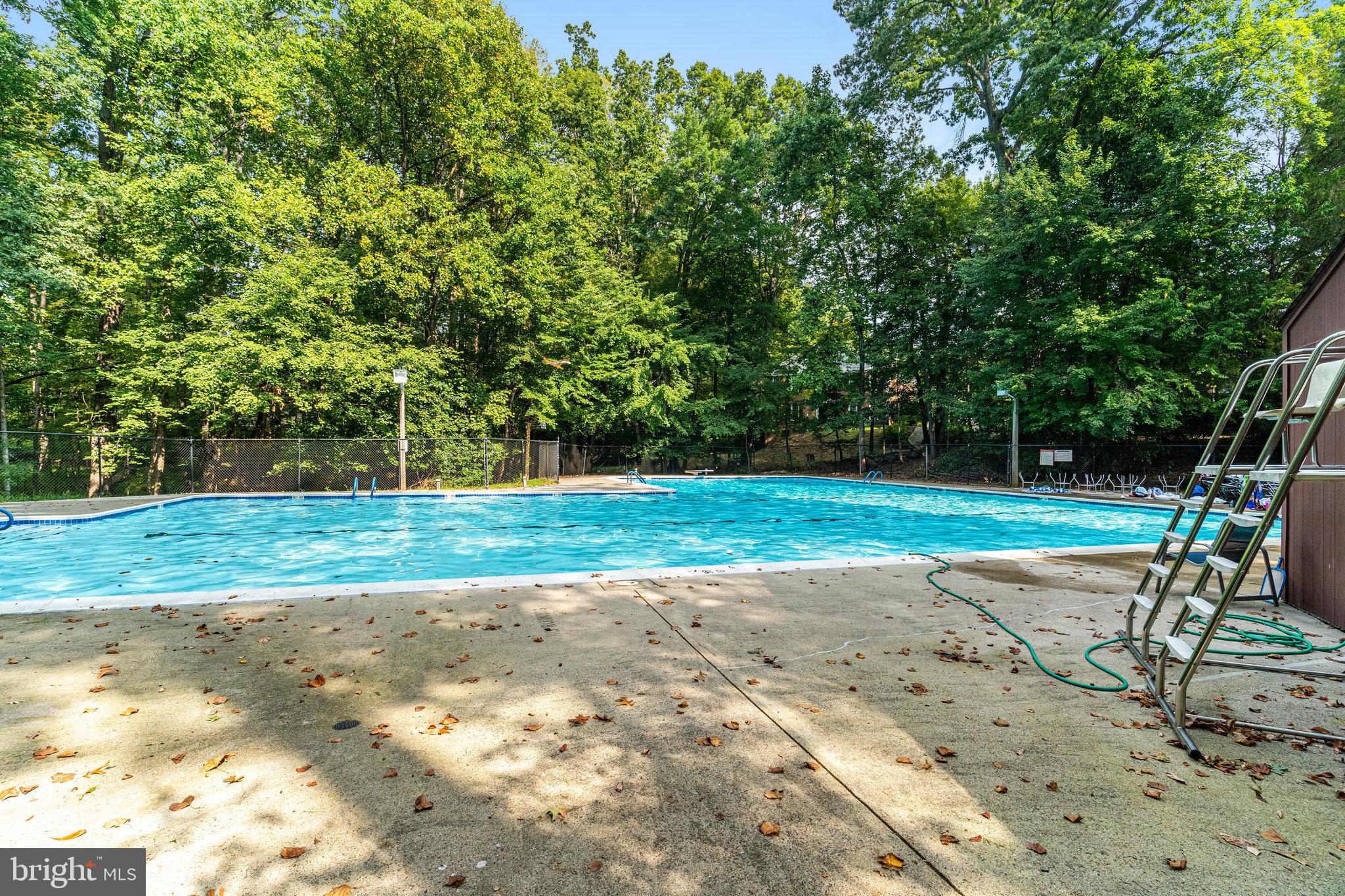 2349 HORSEFERRY COURT