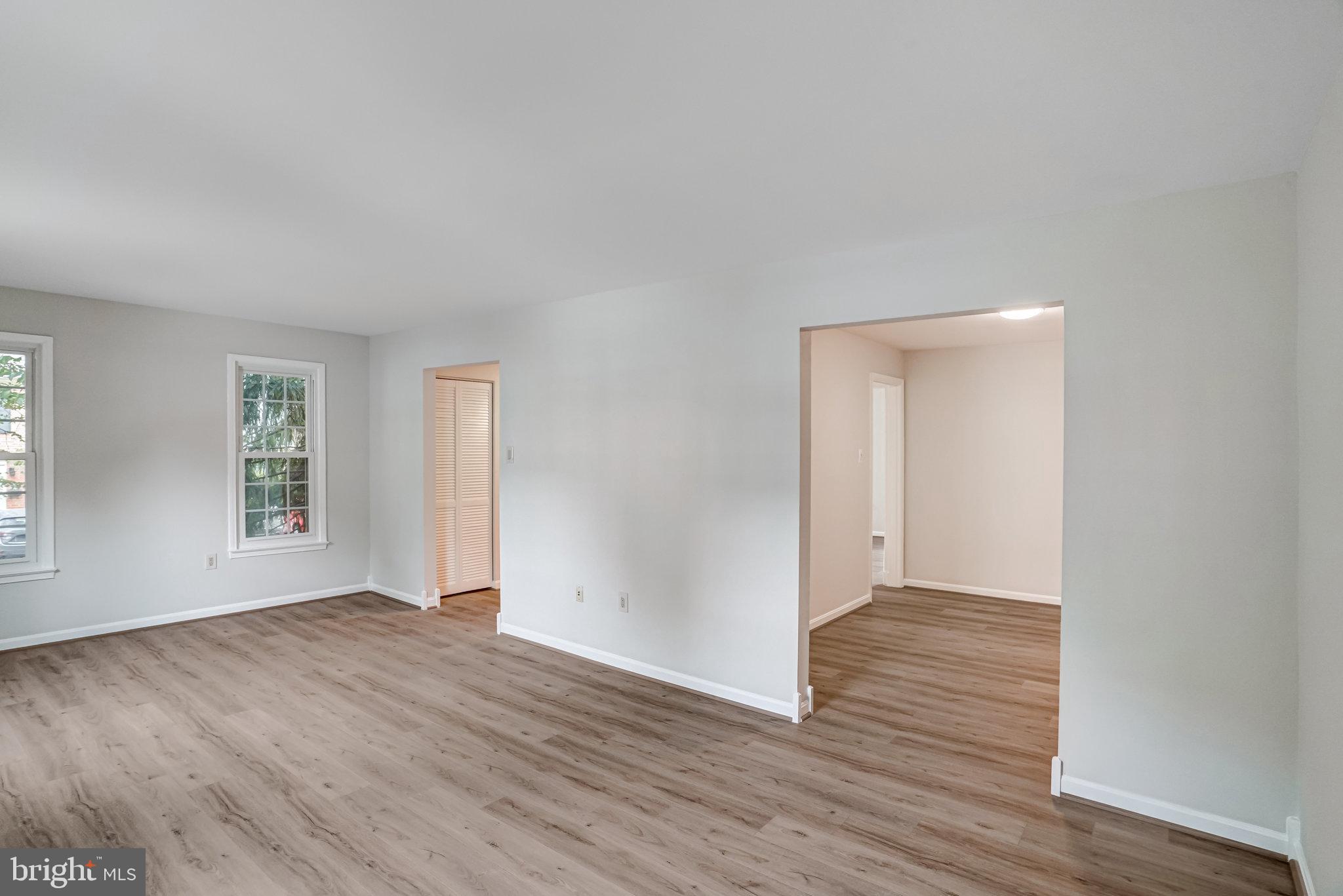 2349 HORSEFERRY COURT
