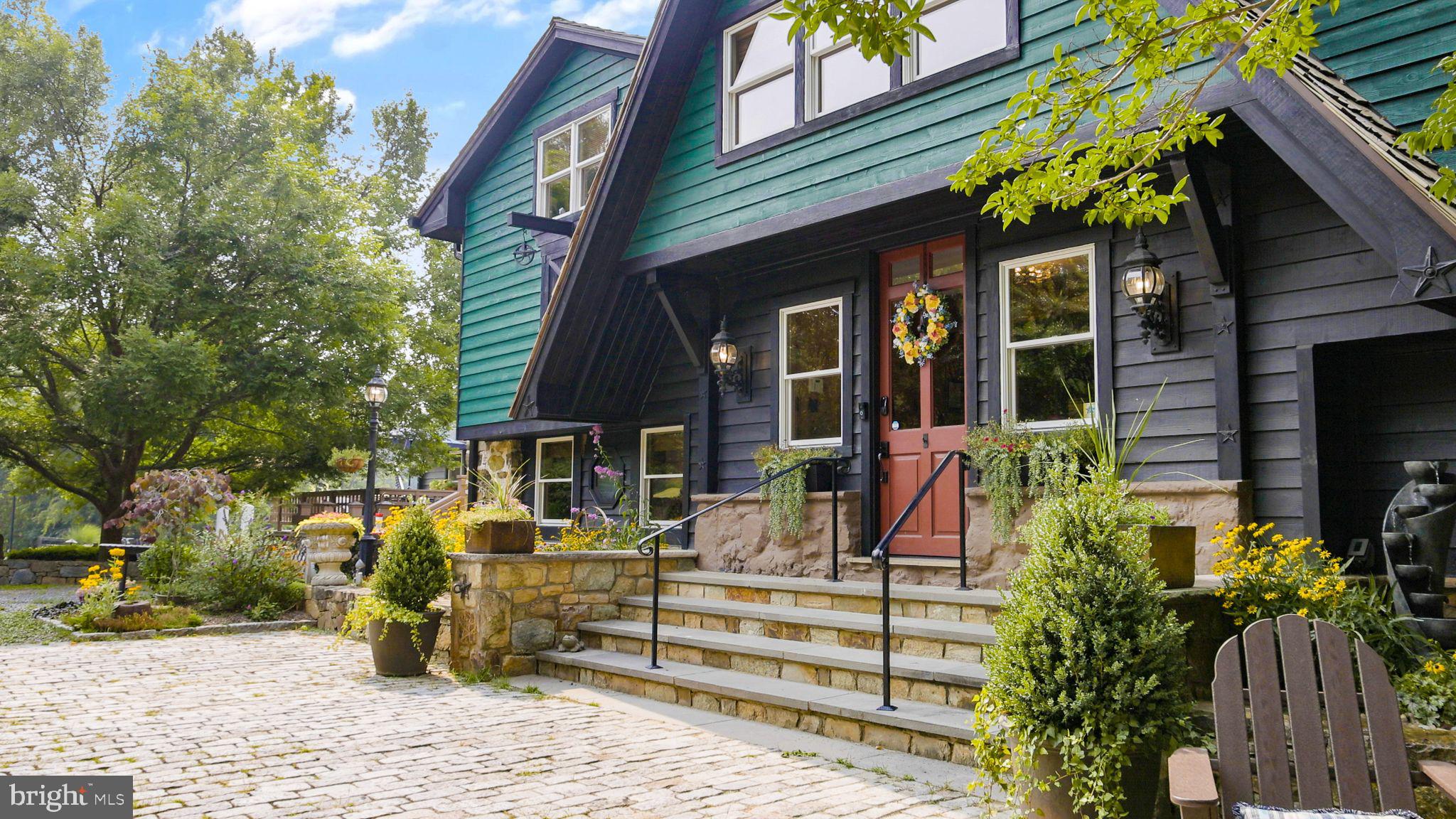 19077 Loudoun Orchard Rd