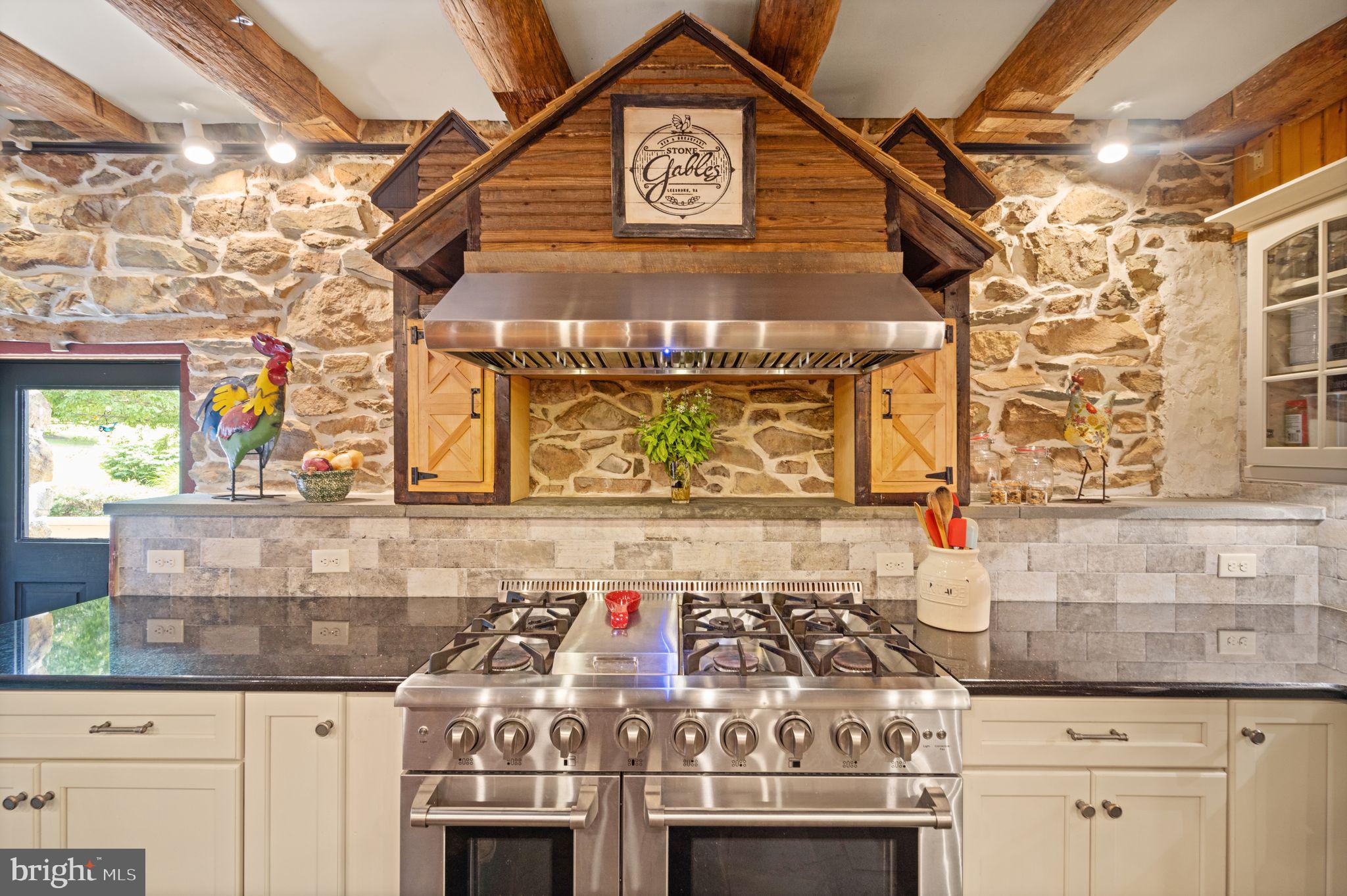 19077 Loudoun Orchard Rd