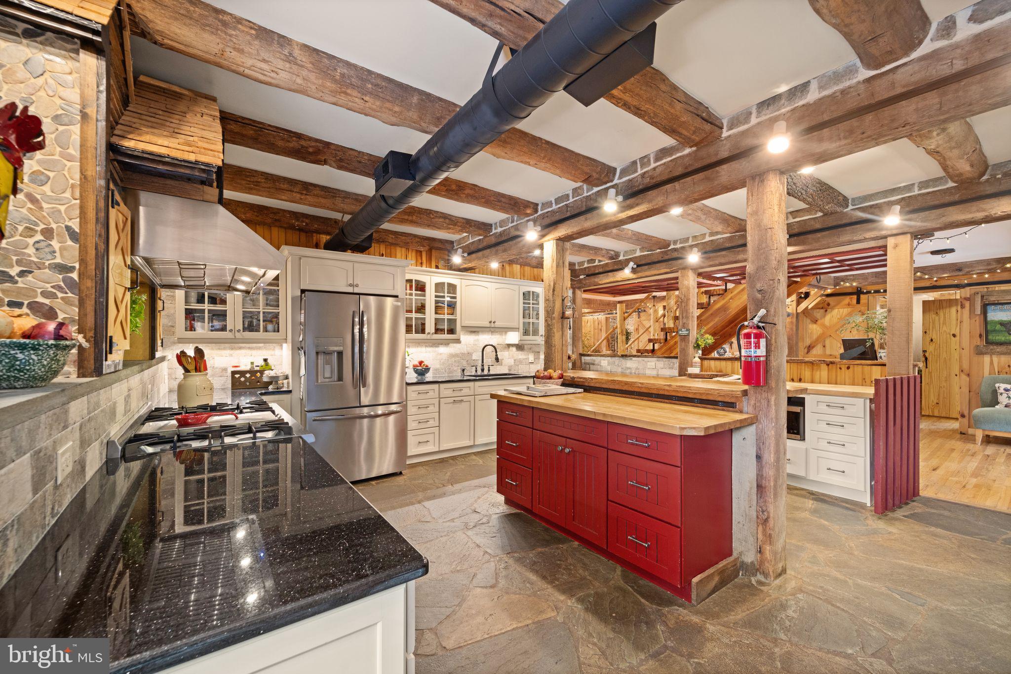 19077 Loudoun Orchard Rd