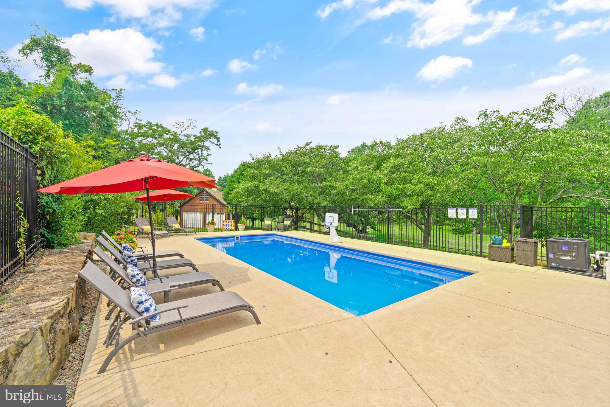 19077 Loudoun Orchard Rd