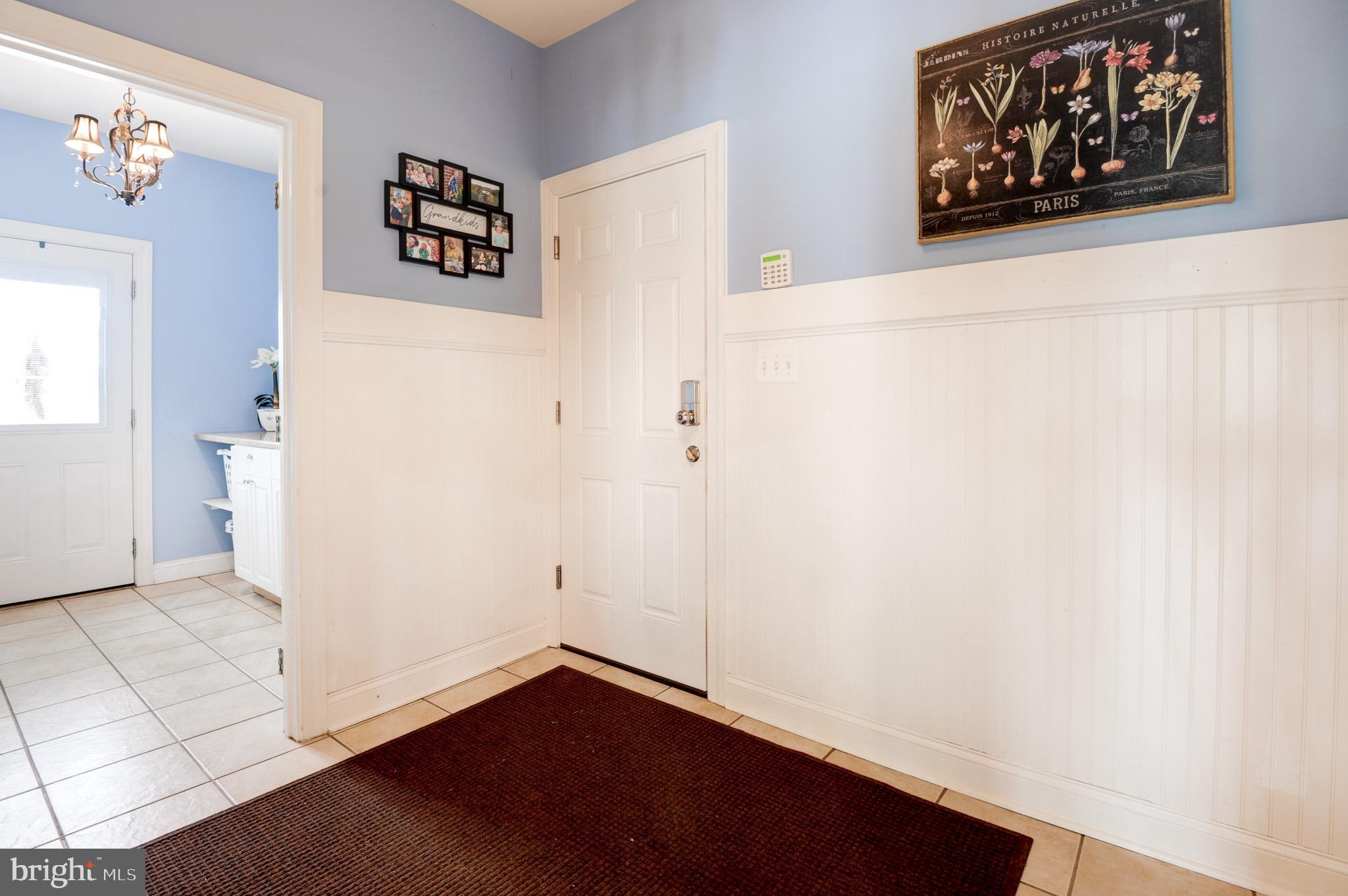 15197 Carver Ct