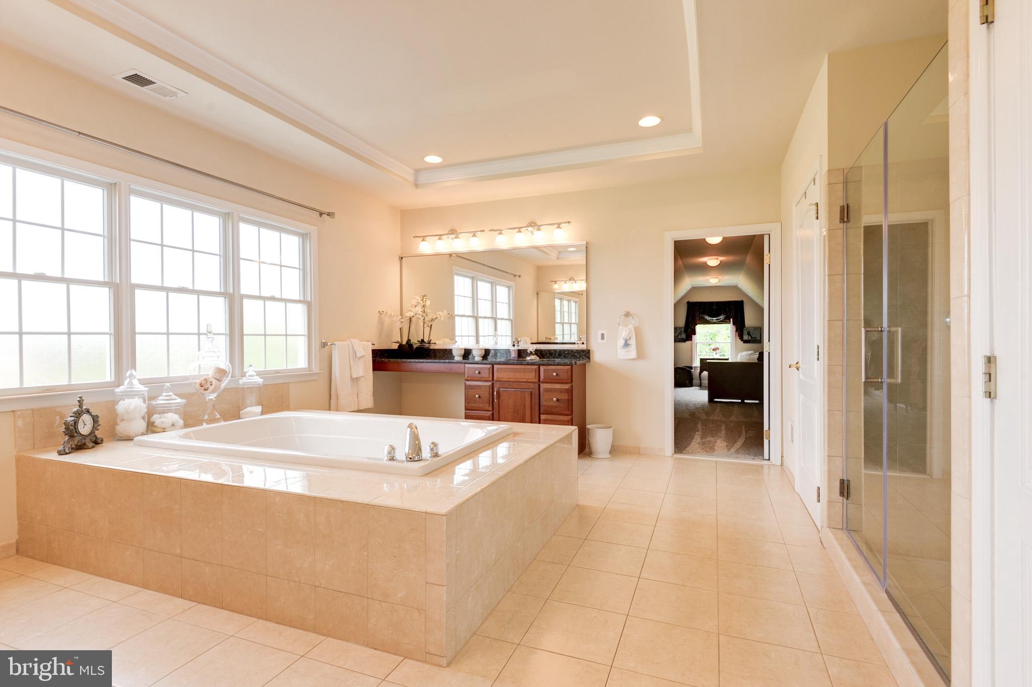 15197 Carver Ct