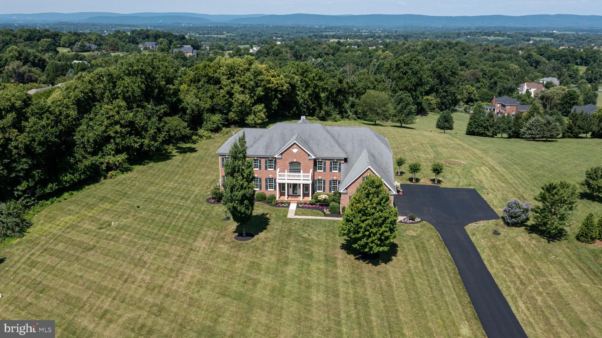 15197 Carver Ct