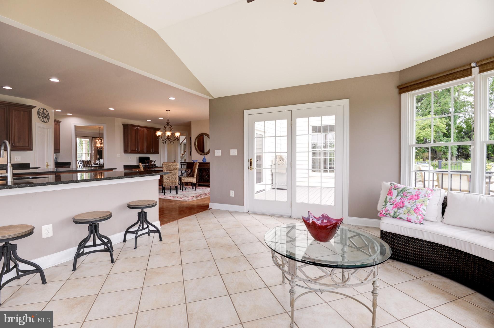 15197 Carver Ct