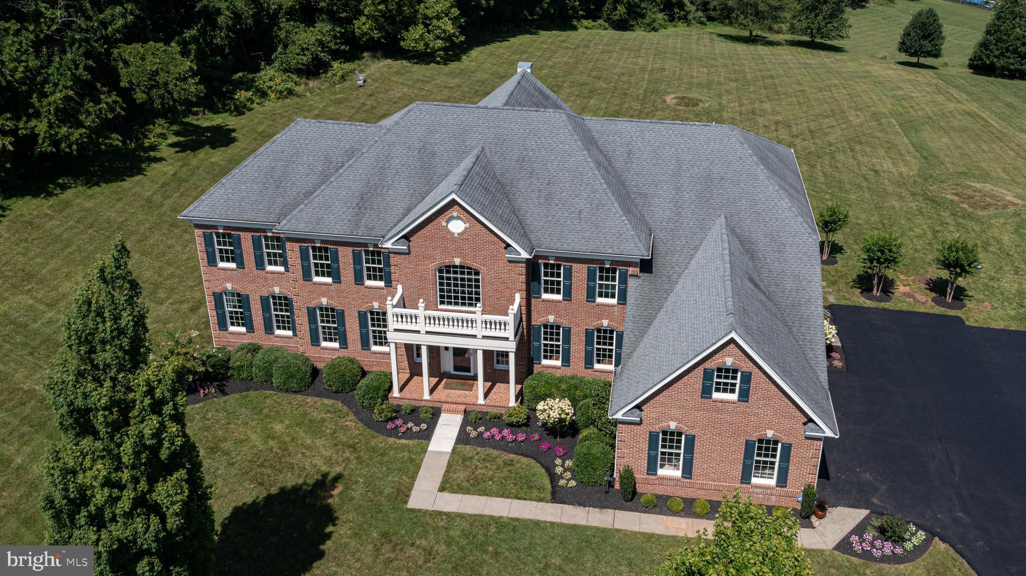 15197 Carver Ct