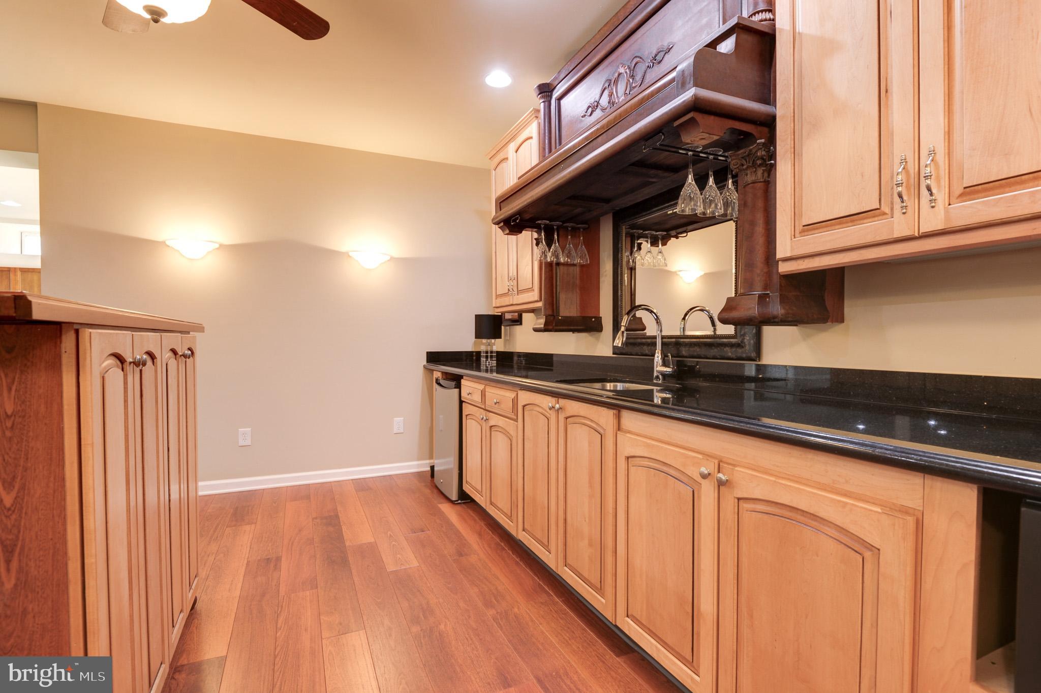 15197 Carver Ct