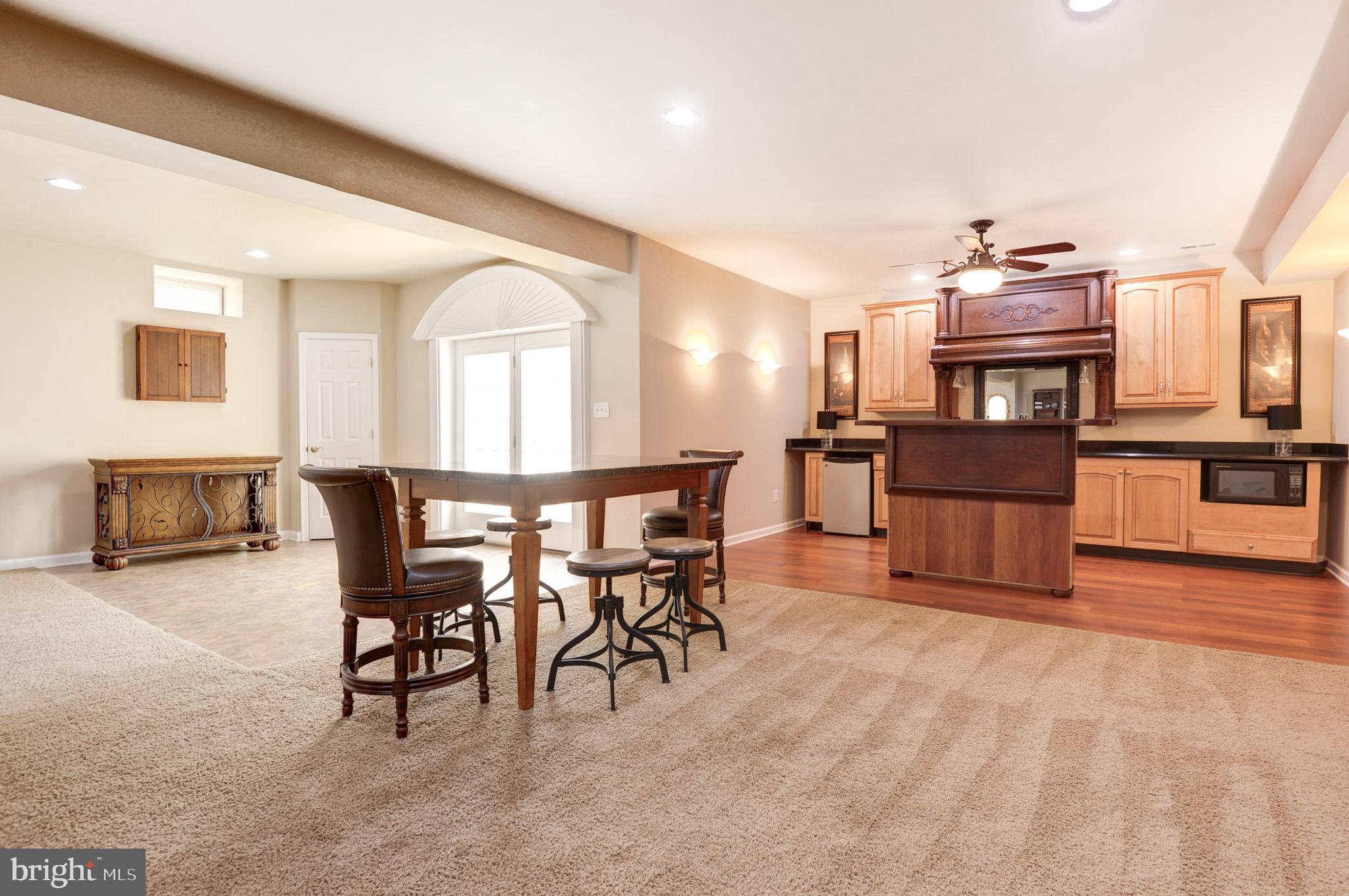 15197 Carver Ct