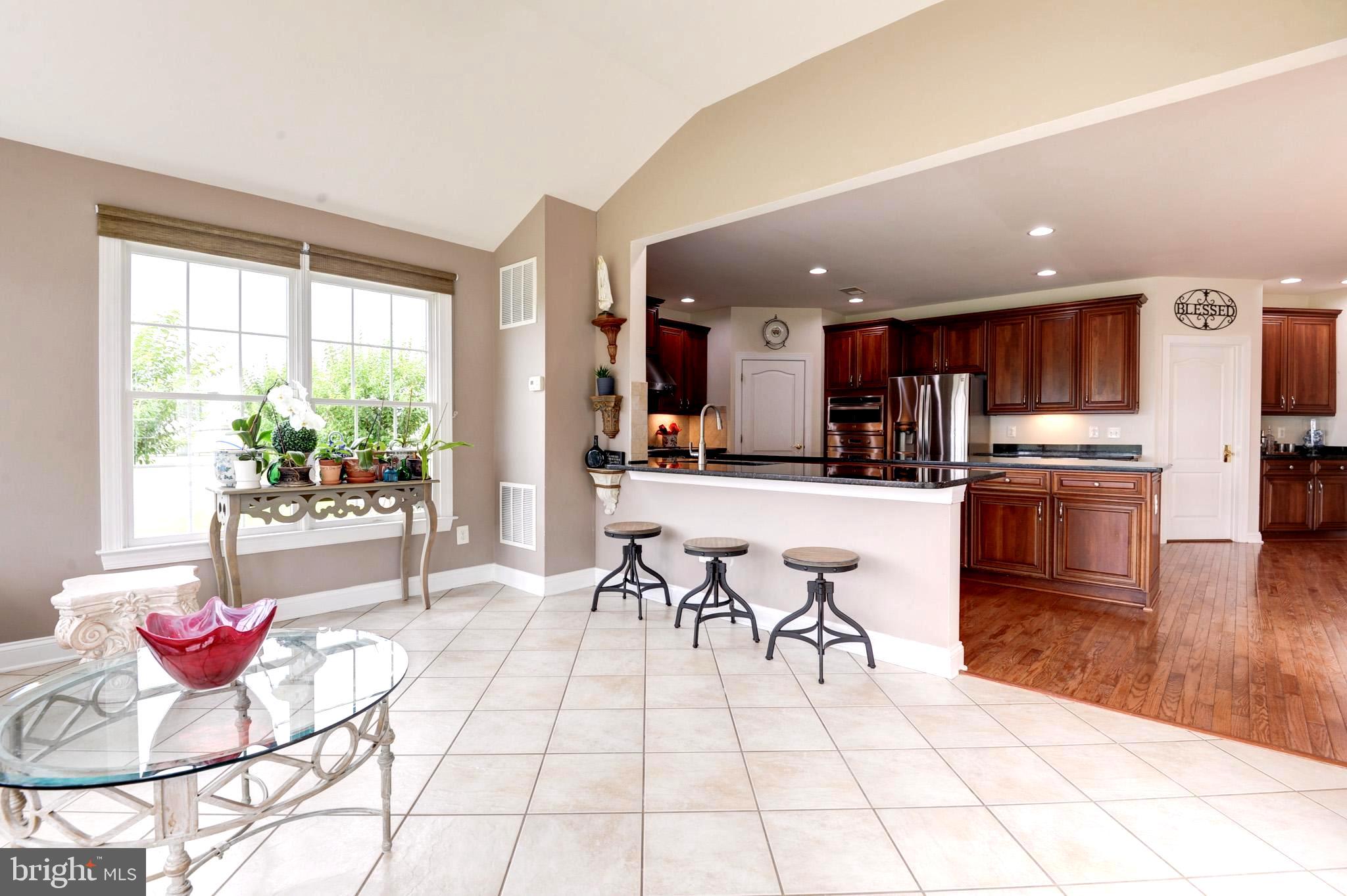 15197 Carver Ct